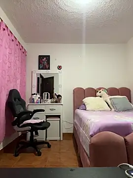 Miichii online show from April 2026 12:39:01 AM