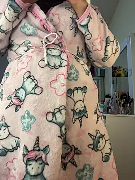 Miichii online show from November 2025 11:05:01 PM