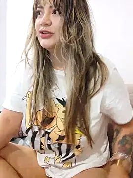 Zoe riivas online show from March 2026 11:32:01 AM