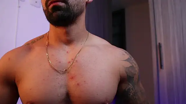 Snapshot of SOY_MIKE chatting on November 2025 03:13:02 AM SOY MIKE online show from November 2025 03:13:02 AM