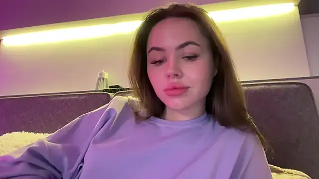 Snapshot of AlmaryKim chatting on February 2025 10:55:01 PM AlmaryKim online show from February 2025 10:55:01 PM