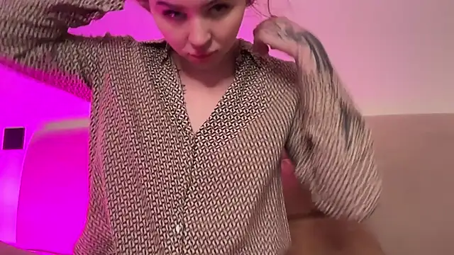 AlmaryKim online show from March 2026 05:53:02 PM