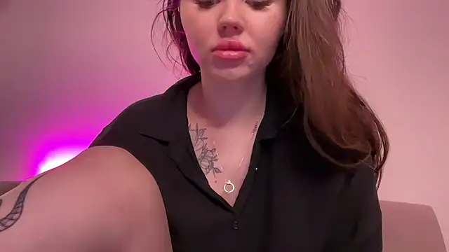 AlmaryKim online show from January 2026 10:03:01 PM