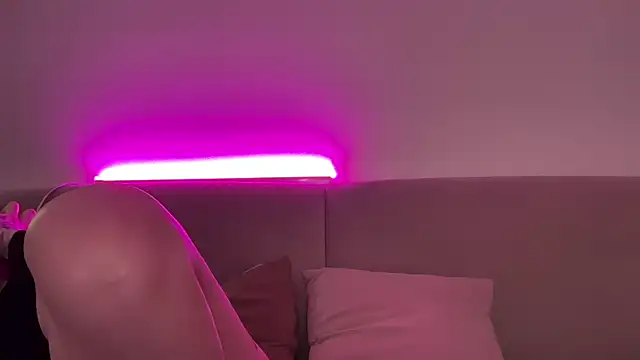 AlmaryKim online show from March 2026 08:38:02 PM