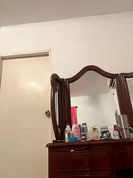 Snapshot of Brianna_bunny05 chatting on October 2025 04:11:01 AM Brianna bunny05 online show from October 2025 04:11:01 AM