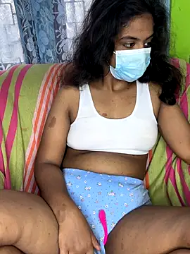 Snapshot of SukiyamaAsia chatting on December 2025 07:33:02 AM SukiyamaAsia online show from December 2025 07:33:02 AM