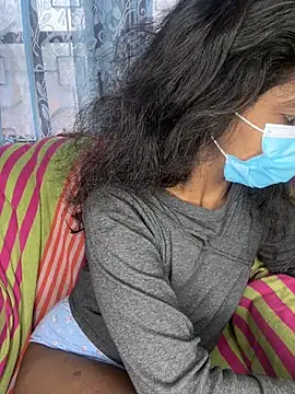 Snapshot of SukiyamaAsia chatting on February 2026 07:18:02 AM SukiyamaAsia online show from February 2026 07:18:02 AM