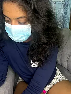 Snapshot of SukiyamaAsia chatting on November 2025 08:15:02 AM SukiyamaAsia online show from November 2025 08:15:02 AM