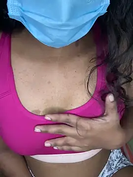 Snapshot of SukiyamaAsia chatting on December 2025 08:25:02 AM SukiyamaAsia online show from December 2025 08:25:02 AM