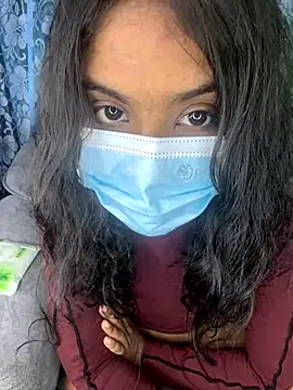 Snapshot of SukiyamaAsia chatting on November 2025 03:38:01 PM SukiyamaAsia online show from November 2025 03:38:01 PM