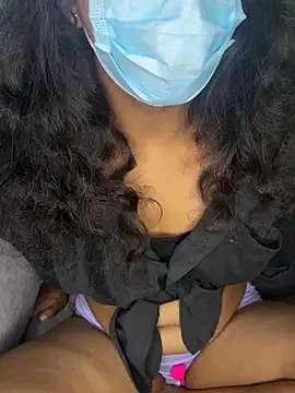 Snapshot of SukiyamaAsia chatting on November 2025 04:13:01 AM SukiyamaAsia online show from November 2025 04:13:01 AM