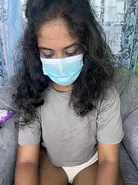 Snapshot of SukiyamaAsia chatting on November 2025 07:13:02 AM SukiyamaAsia online show from November 2025 07:13:02 AM