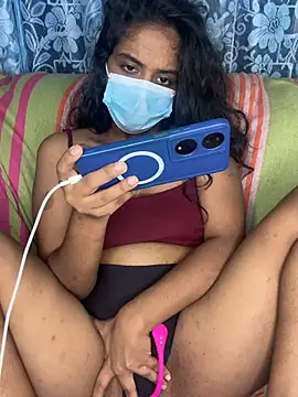 Snapshot of SukiyamaAsia chatting on January 2026 06:47:02 PM SukiyamaAsia online show from January 2026 06:47:02 PM