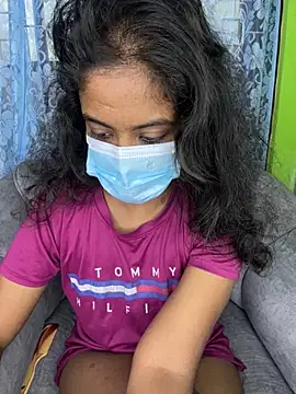 Snapshot of SukiyamaAsia chatting on November 2025 08:29:02 AM SukiyamaAsia online show from November 2025 08:29:02 AM