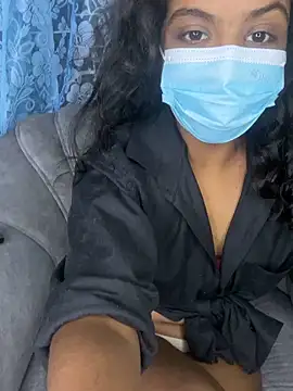 Snapshot of SukiyamaAsia chatting on November 2025 06:55:01 PM SukiyamaAsia online show from November 2025 06:55:01 PM