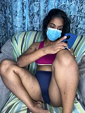 Snapshot of SukiyamaAsia chatting on February 2026 07:24:01 PM SukiyamaAsia online show from February 2026 07:24:01 PM