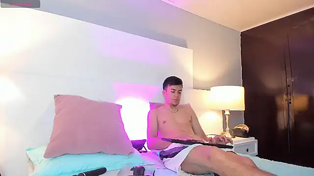 Dylan Katte online show from January 2026 04:16:02 AM