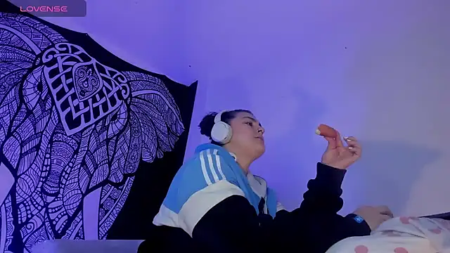 Anny ferrer1 online show from December 2025 09:50:02 PM