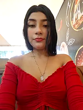 Sweed-virgin-pussy online show from December 2025 07:50:01 PM