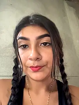 Sweed-virgin-pussy online show from November 2025 03:05:02 PM