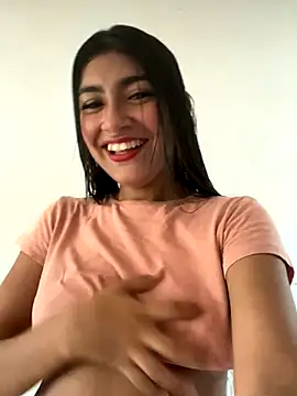 Sweed-virgin-pussy online show from November 2025 03:49:02 PM