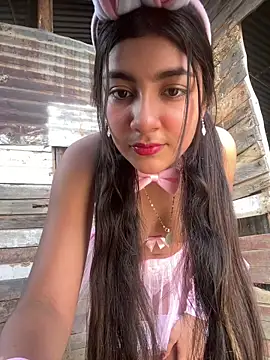 Snapshot of Sweed-virgin-pussy chatting on October 2025 02:40:02 PM Sweed-virgin-pussy online show from October 2025 02:40:02 PM