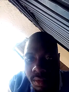 biGgslong01 online show from April 2026 11:49:02 AM