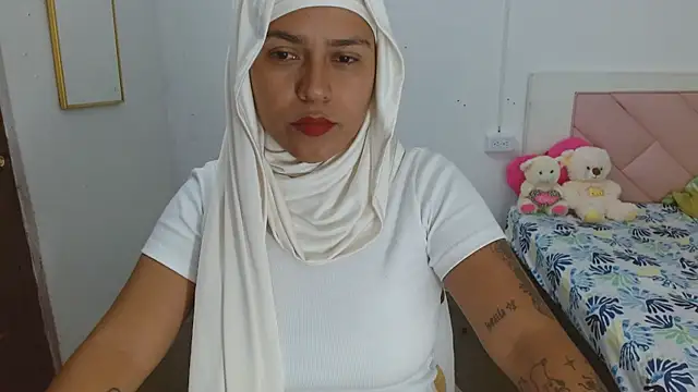Nadia hasbun online show from October 2025 11:23:02 AM