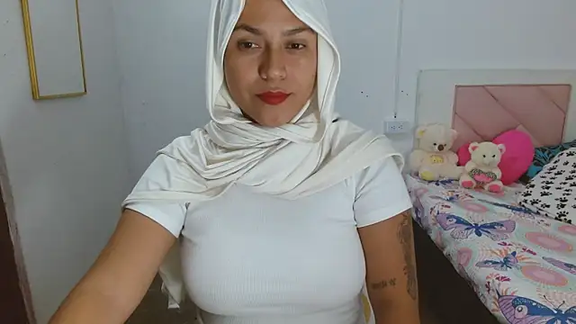 Nadia hasbun online show from October 2025 11:40:02 AM