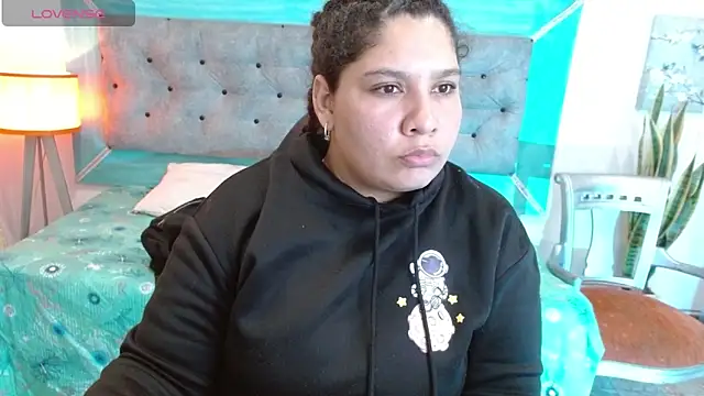 Snapshot of roxx_iie chatting on October 2025 03:41:02 AM roxx iie online show from October 2025 03:41:02 AM