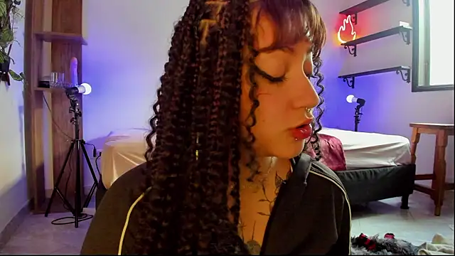 Kora Red69 online show from January 2026 07:12:01 PM