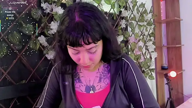 Kora Red69 online show from April 2026 08:22:02 PM