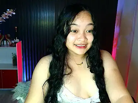 UrFavouriteCravings online show from November 2025 03:49:01 PM