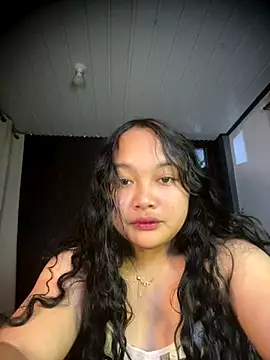 UrFavouriteCravings online show from November 2025 04:13:02 PM