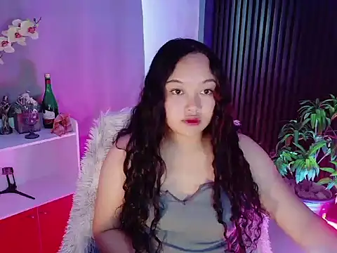 UrFavouriteCravings online show from March 2026 05:37:02 AM