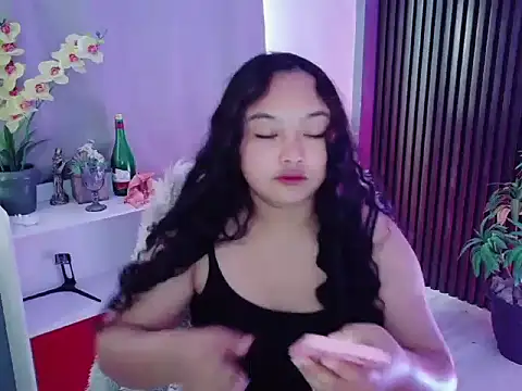 UrFavouriteCravings online show from March 2026 07:04:01 AM