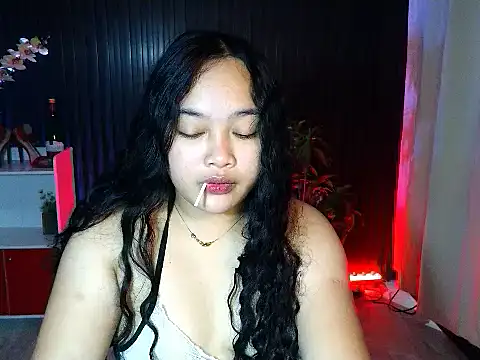 UrFavouriteCravings online show from November 2025 02:29:02 PM