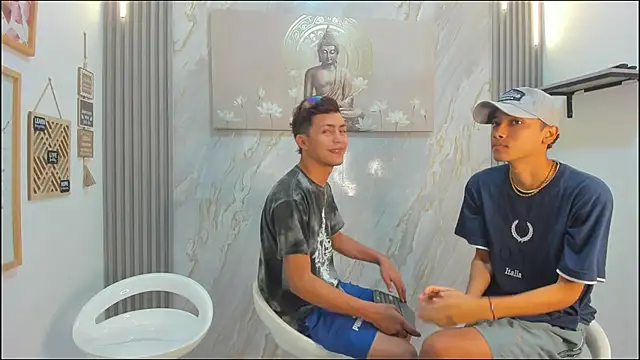 VERY HOT GUYS online show from January 2026 01:18:02 PM