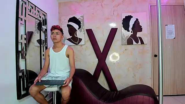 VERY HOT GUYS online show from February 2026 01:21:01 PM