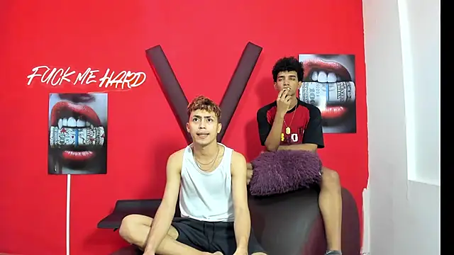 VERY HOT GUYS online show from April 2026 07:20:02 PM