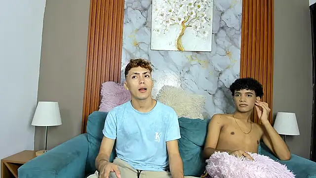 VERY HOT GUYS online show from April 2026 07:22:01 AM