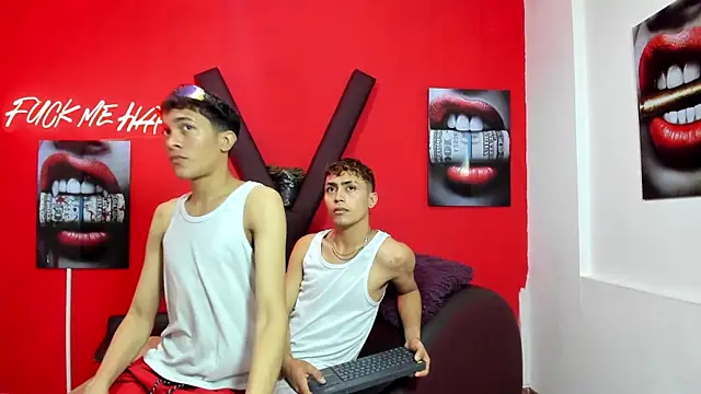 VERY HOT GUYS online show from March 2026 07:15:01 PM