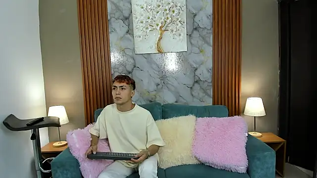 VERY HOT GUYS online show from February 2026 02:39:02 PM