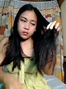 Snapshot of luna_light23 chatting on October 2025 08:39:02 PM luna light23 online show from October 2025 08:39:02 PM