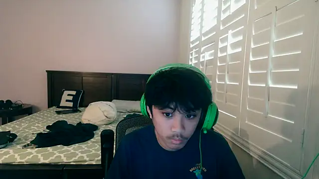 youngasianboy2007 online show from April 2026 10:16:01 PM