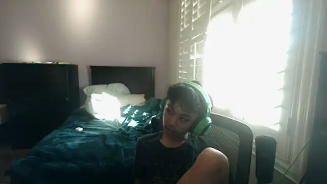 youngasianboy2007 online show from February 2026 11:22:01 PM