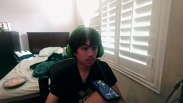 youngasianboy2007 online show from November 2025 08:47:02 PM