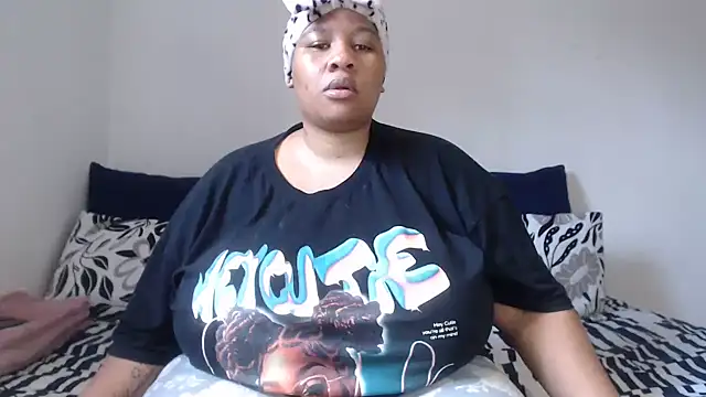 PIXIEBITCHXXX26 online show from November 2025 08:30:01 AM