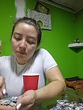 annyaparis online show from October 2025 11:36:01 PM