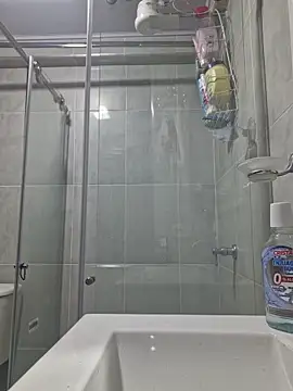 annyaparis online show from January 2026 12:38:01 AM